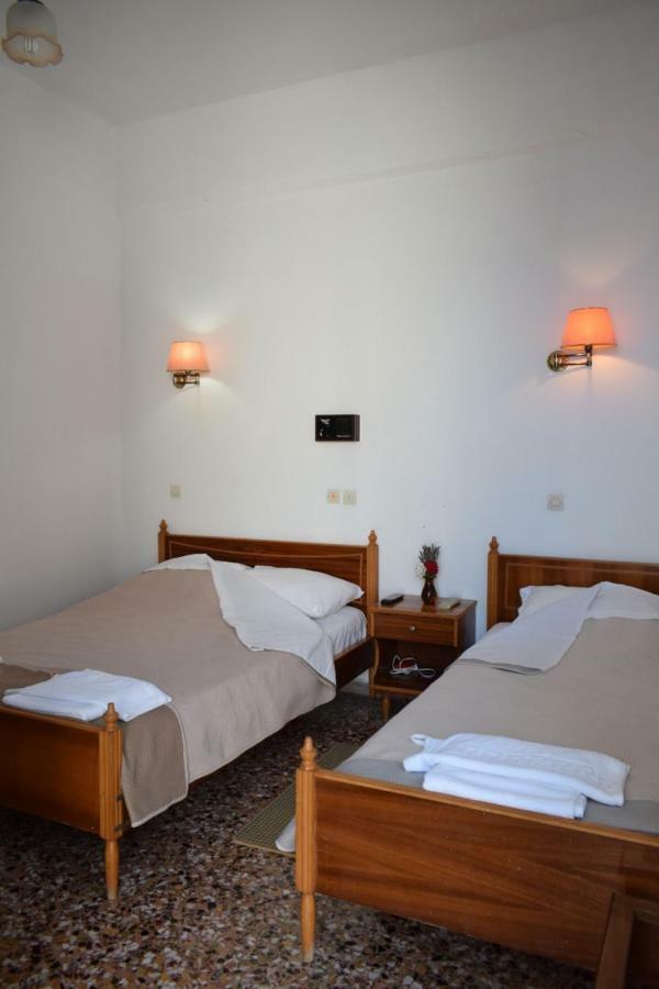 Oceanis Hotel Tiros Exterior photo