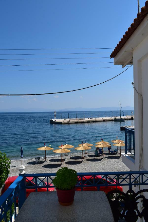 Oceanis Hotel Tiros Exterior photo